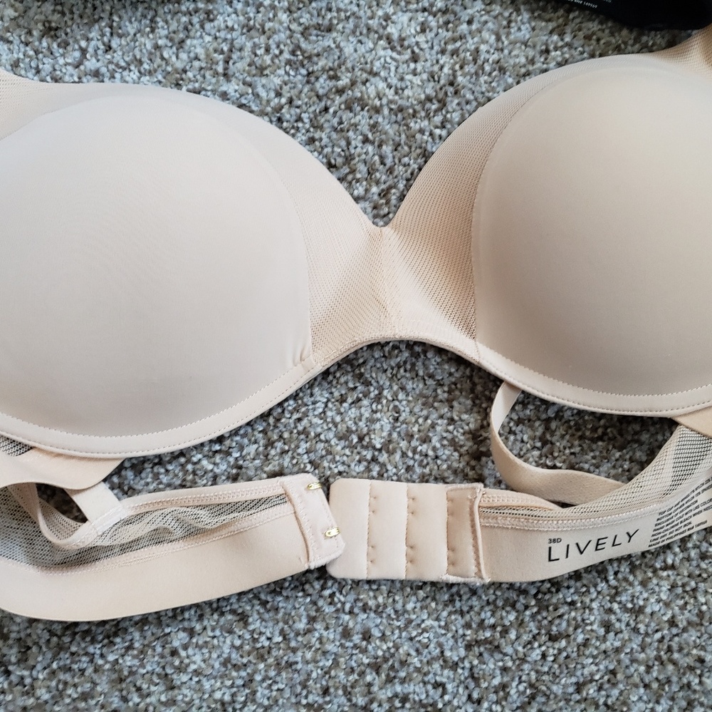 38D Lively Wireless bra